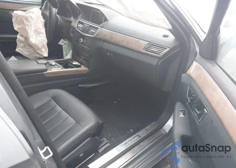 2011 Mercedes-Benz E 550 from USA, damaged, VIN WDDHF7CBXBA286238